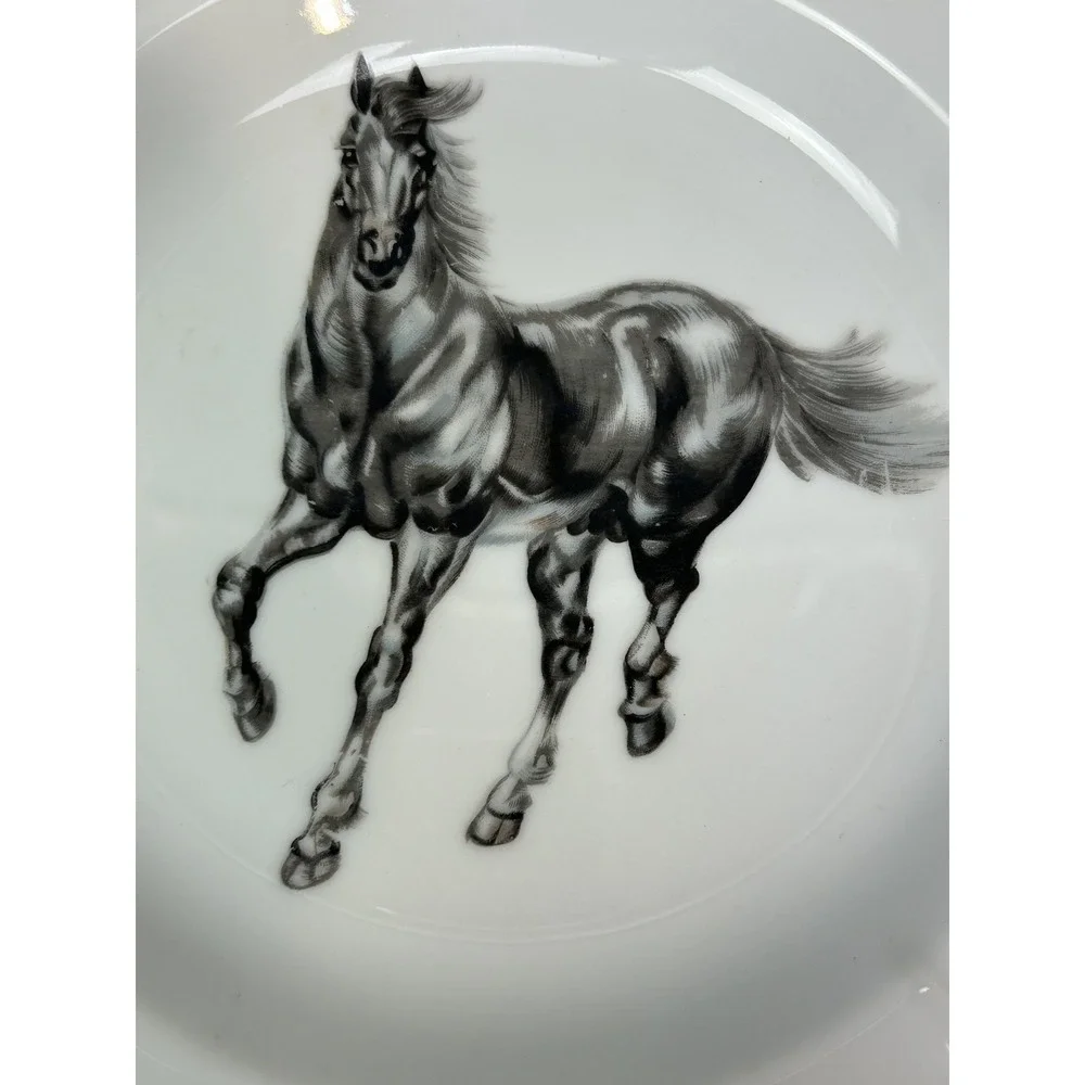 Vintage‎ White Porcelain Horse Ashtray Round Gold Trim Equestrian Decor Smoking
